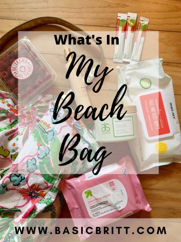 What's In My Beach Bag!